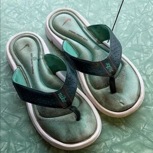 Nike Teal and Black Sandals